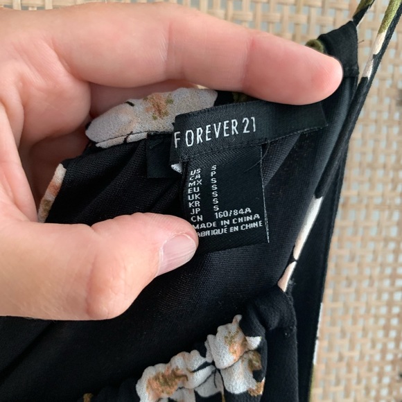 Floral Maxi Dress - Picture 6 of 6